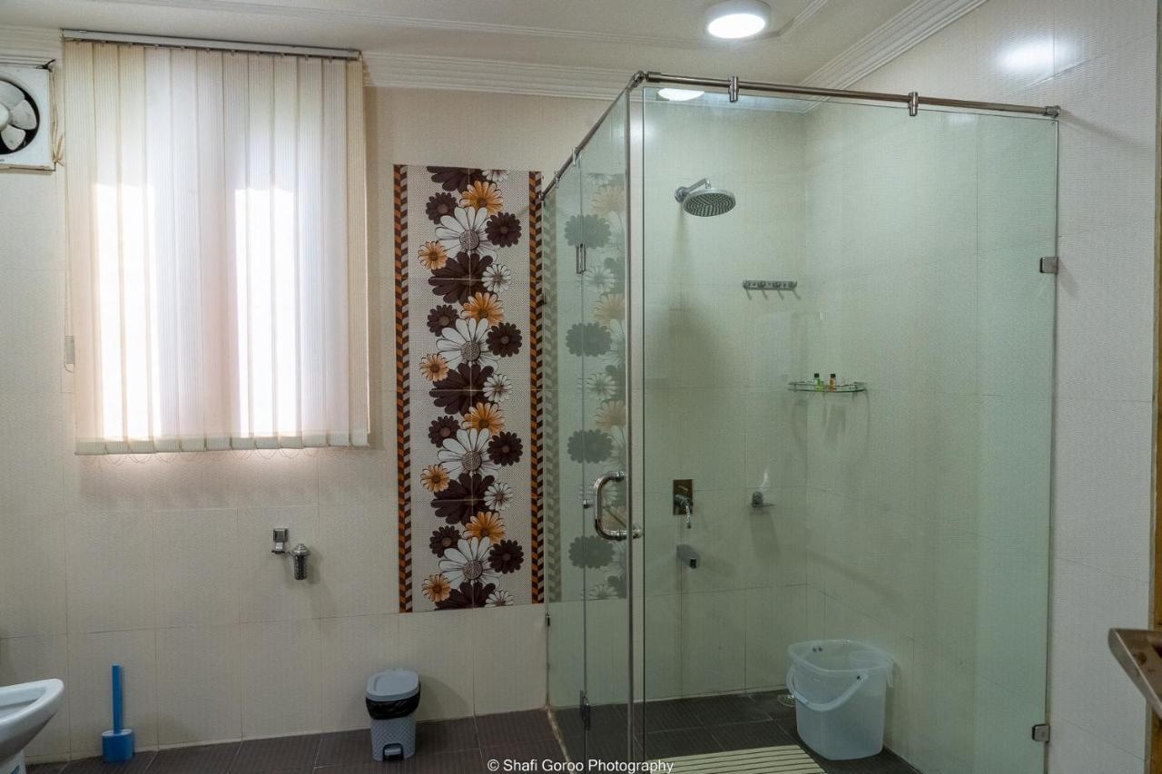 Orania Otel Srīnagar Dış mekan fotoğraf